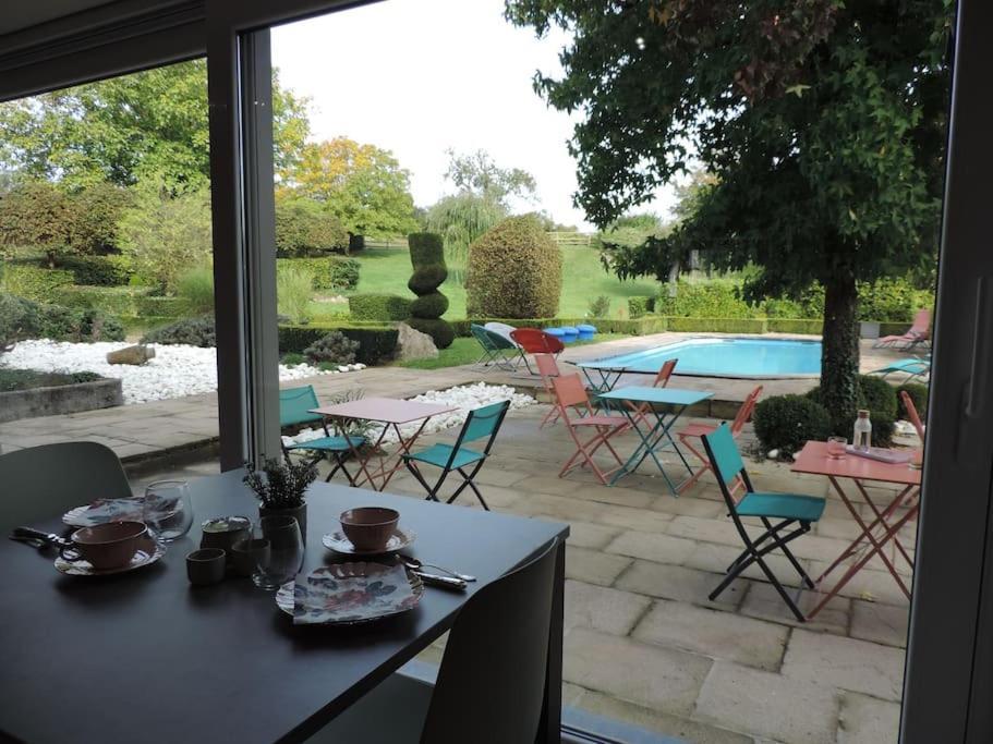 Bed and Breakfast Au Bout De Mes Reves Walcourt Exterior foto