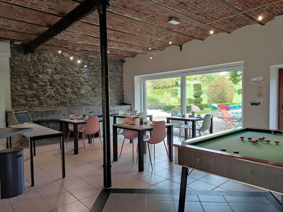 Bed and Breakfast Au Bout De Mes Reves Walcourt Exterior foto
